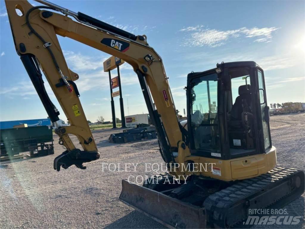 CAT 305.5E2LC Гусеничні екскаватори