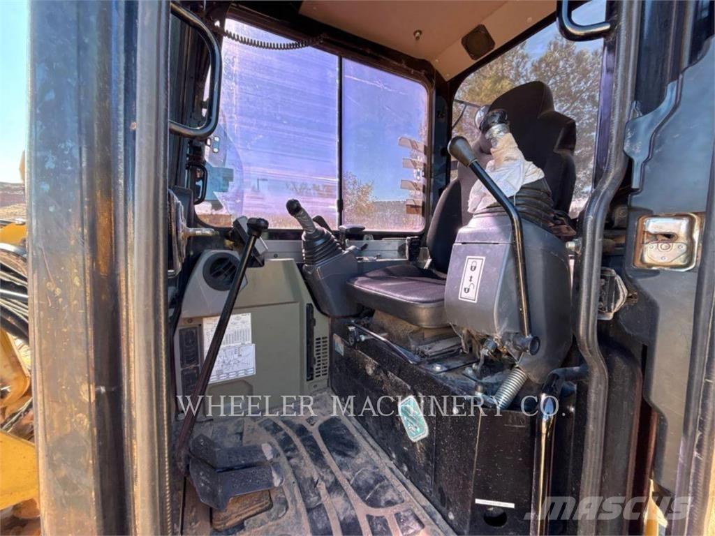 CAT 305.5EC3TH Гусеничні екскаватори