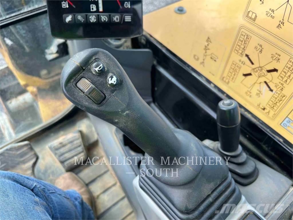 CAT 305 CR Гусеничні екскаватори