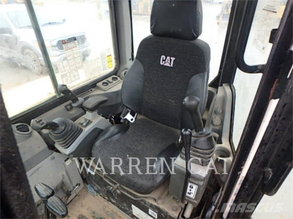 CAT 305E CR Гусеничні екскаватори