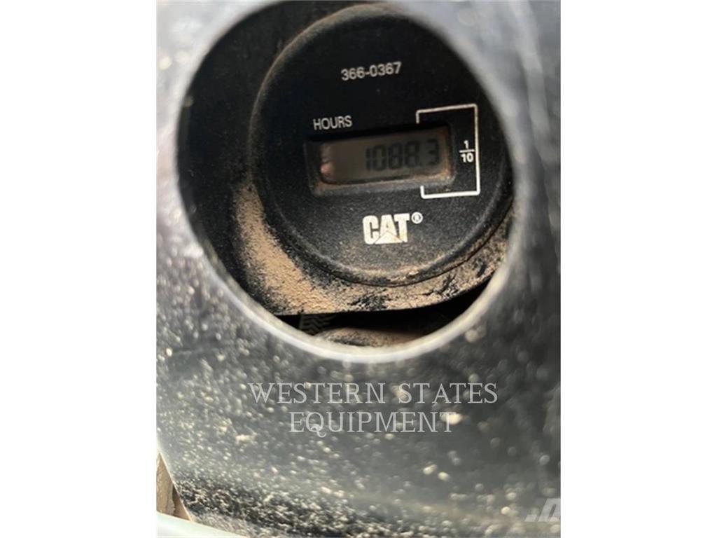 CAT 305E2 Гусеничні екскаватори