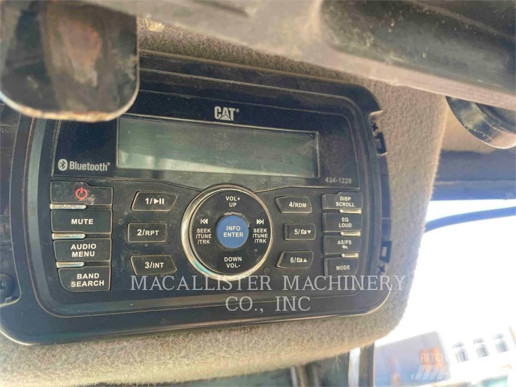 CAT 305E2CR Гусеничні екскаватори