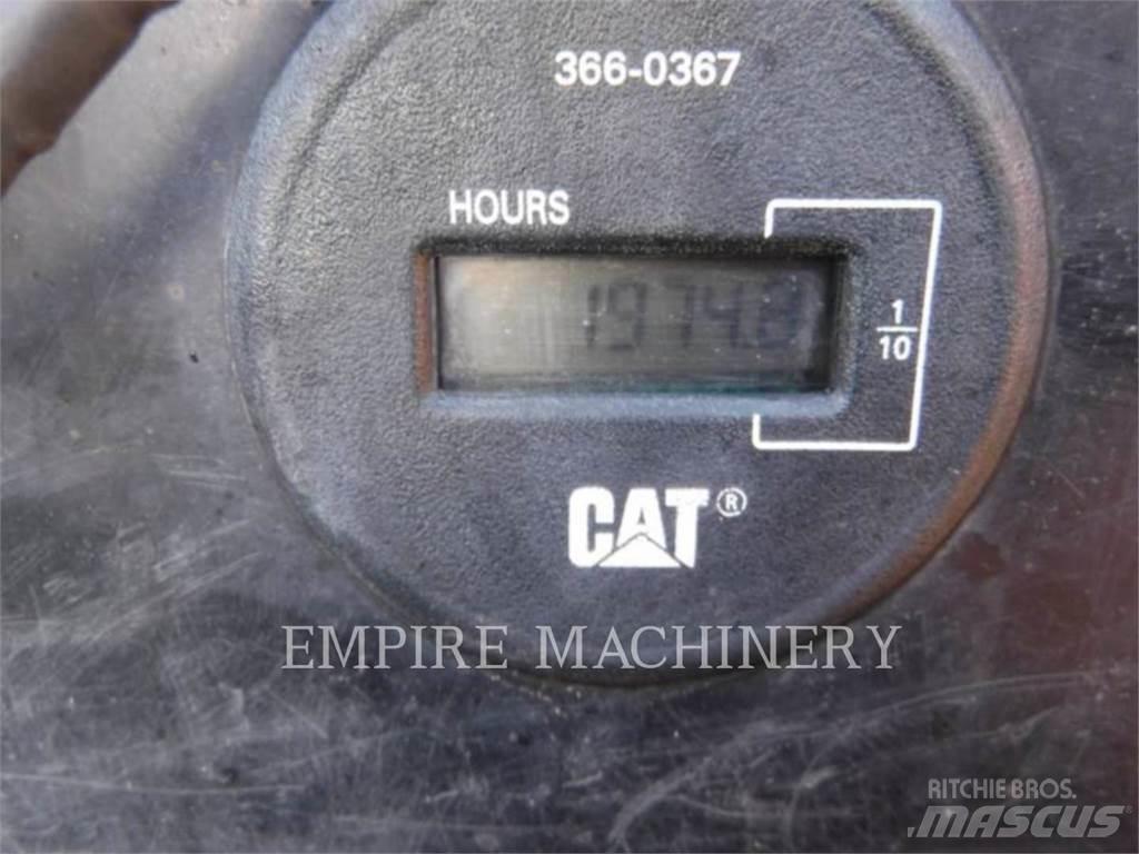CAT 305E2CR Гусеничні екскаватори