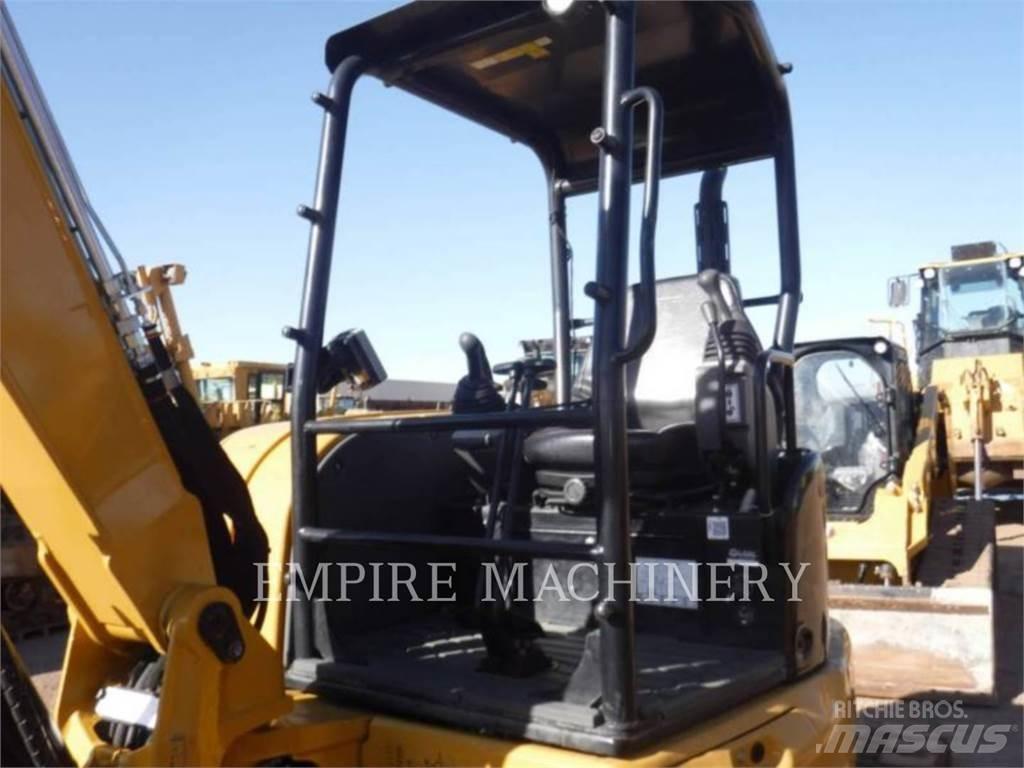 CAT 305E2CR Гусеничні екскаватори