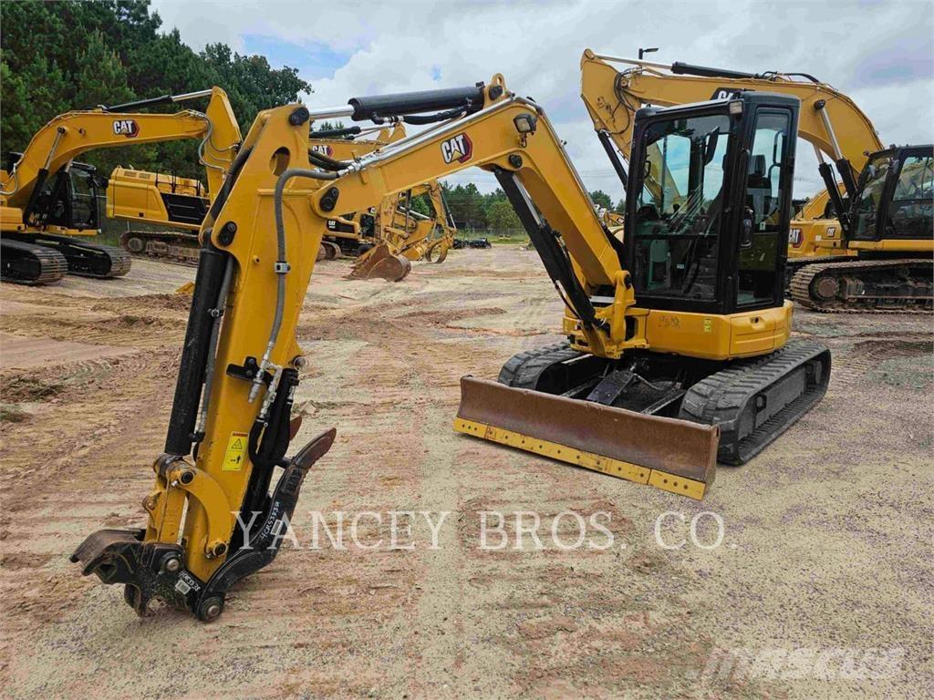 CAT 305E2CR Гусеничні екскаватори