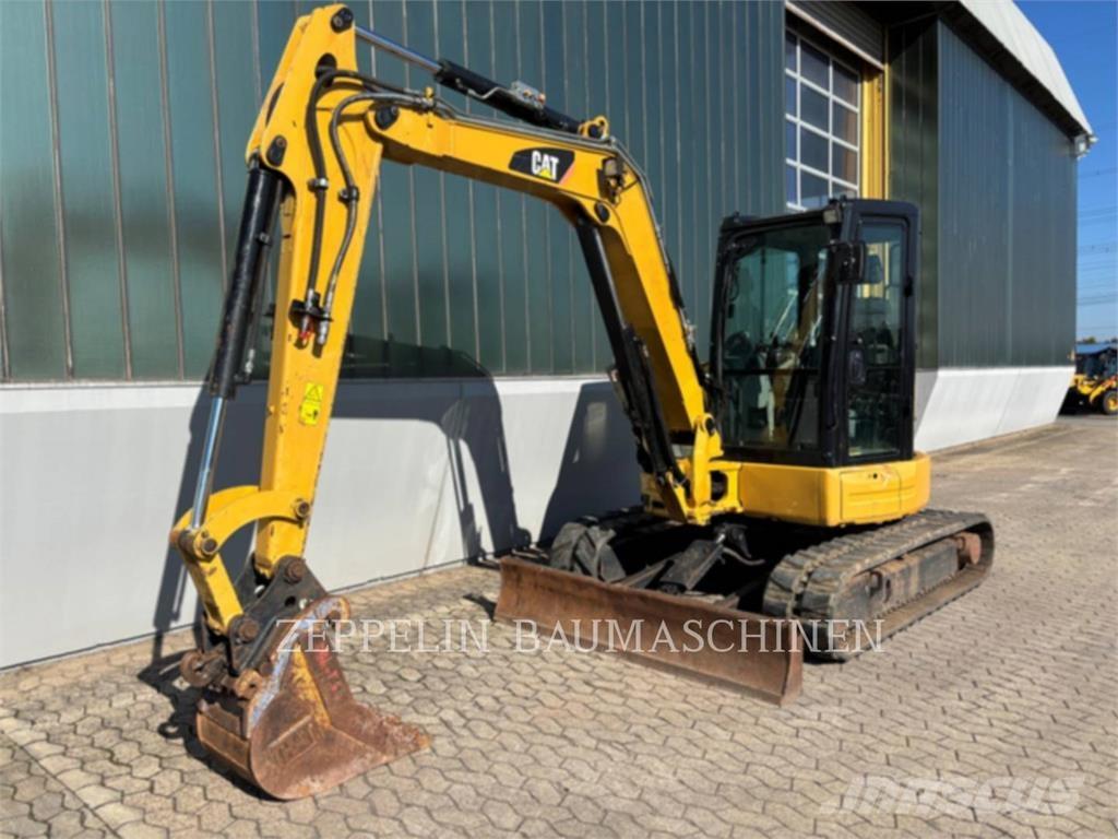 CAT 305ECR Гусеничні екскаватори