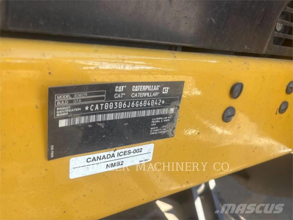 CAT 306 C3 TH Гусеничні екскаватори