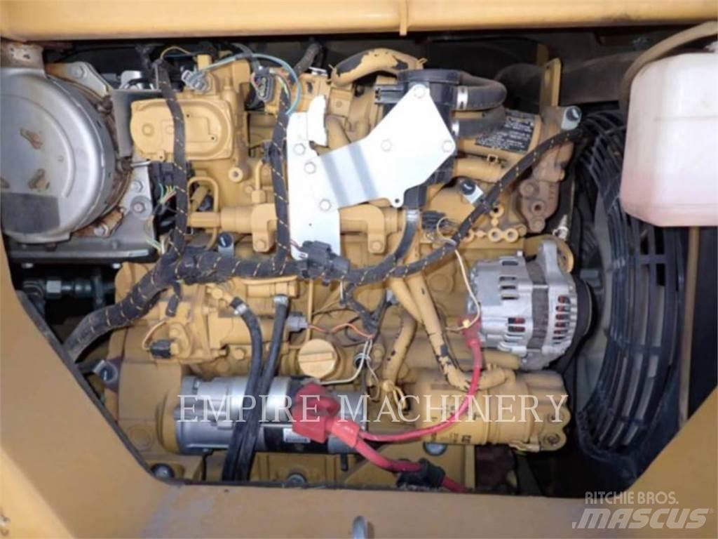 CAT 308E Гусеничні екскаватори