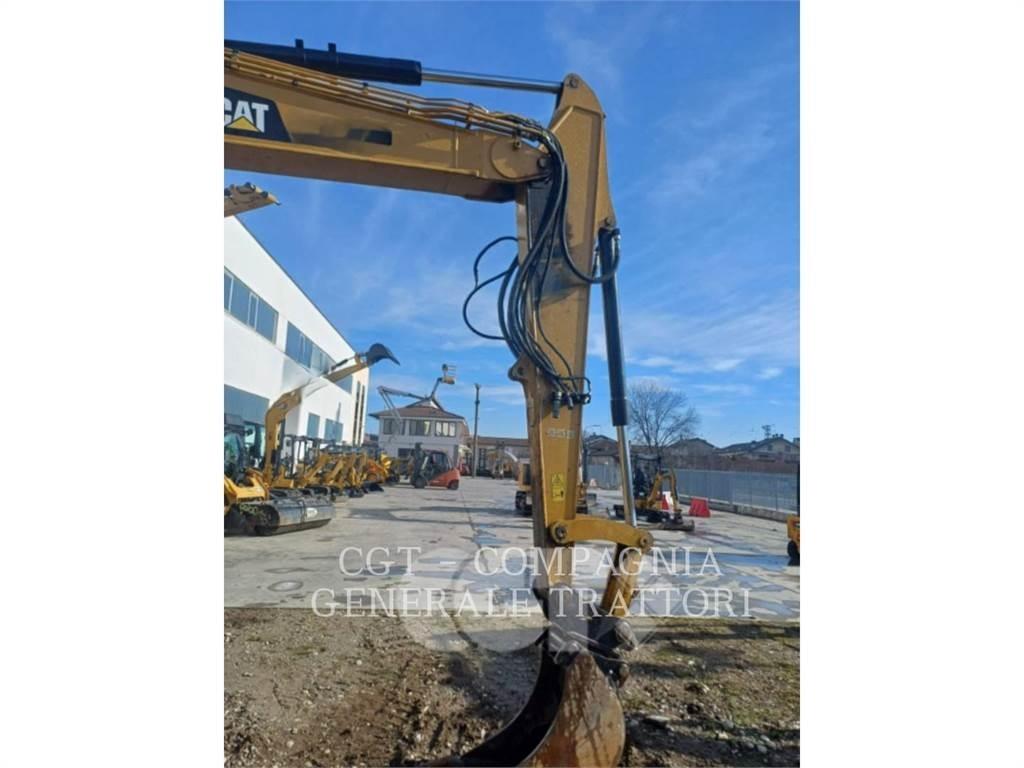 CAT 310 Гусеничні екскаватори