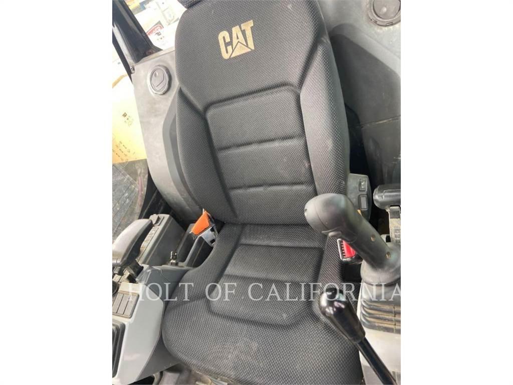 CAT 310 Гусеничні екскаватори