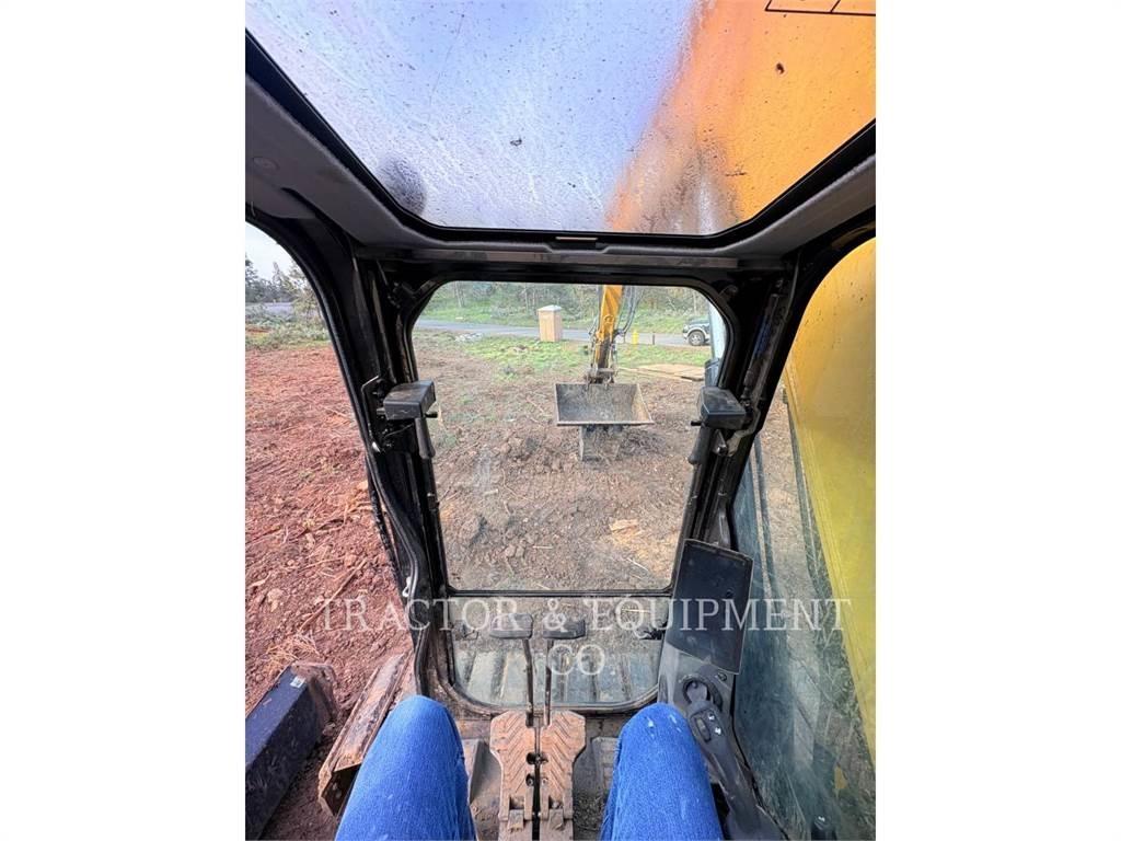 CAT 310 Гусеничні екскаватори