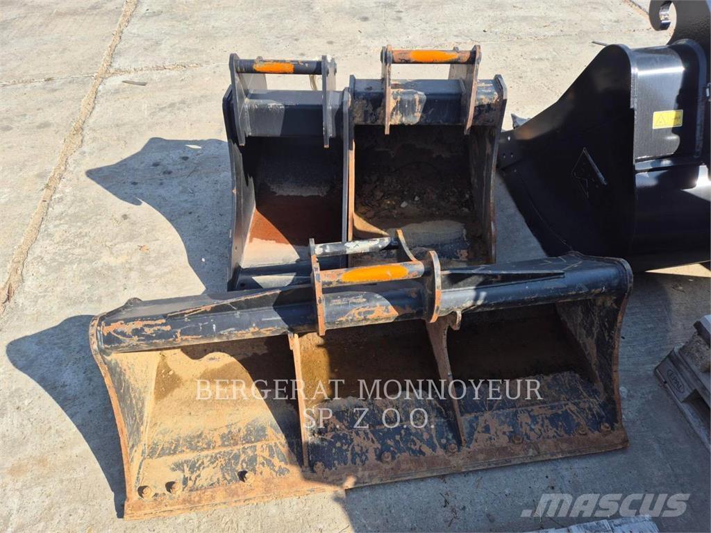 CAT 310 Гусеничні екскаватори