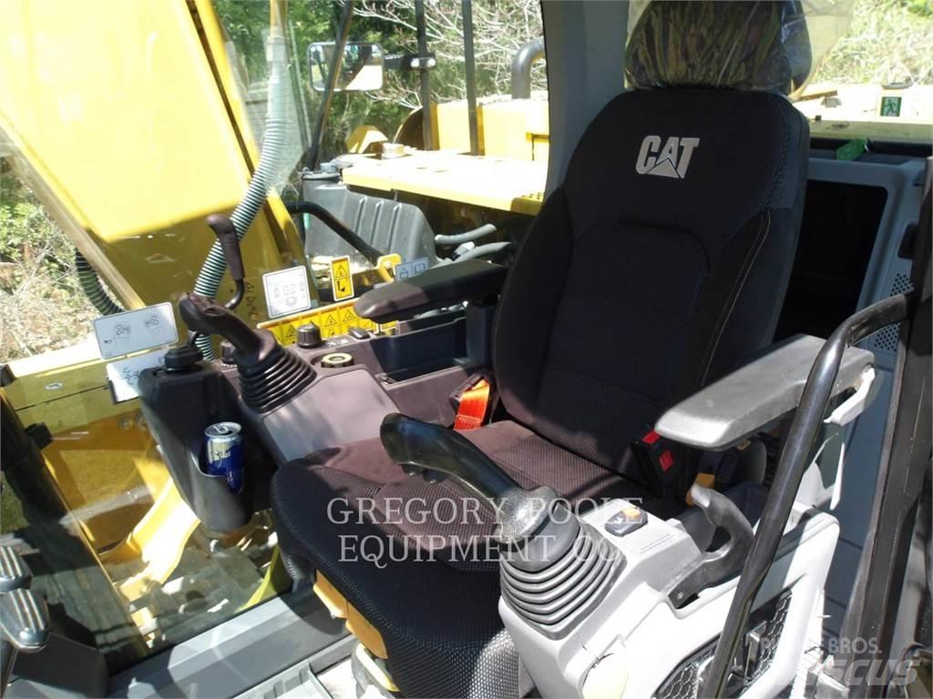 CAT 313 Гусеничні екскаватори