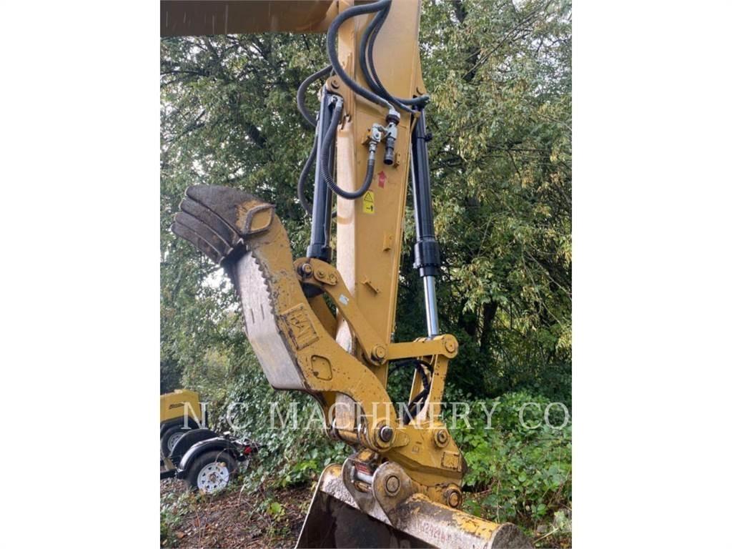 CAT 313F L Гусеничні екскаватори