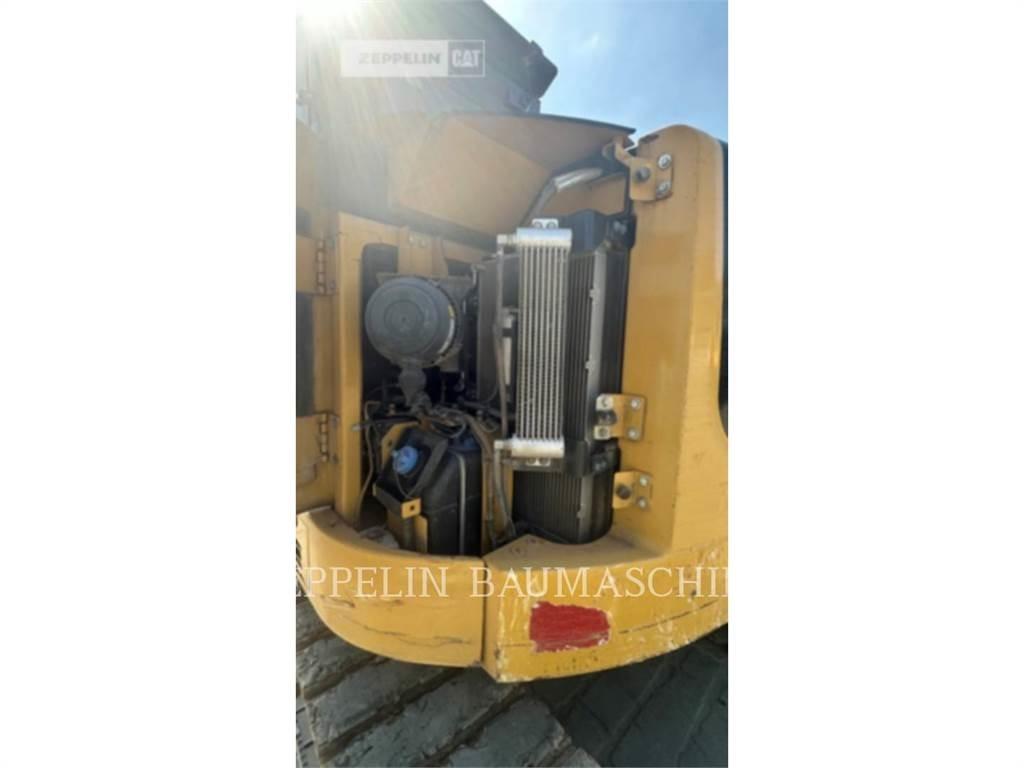 CAT 315FL Гусеничні екскаватори