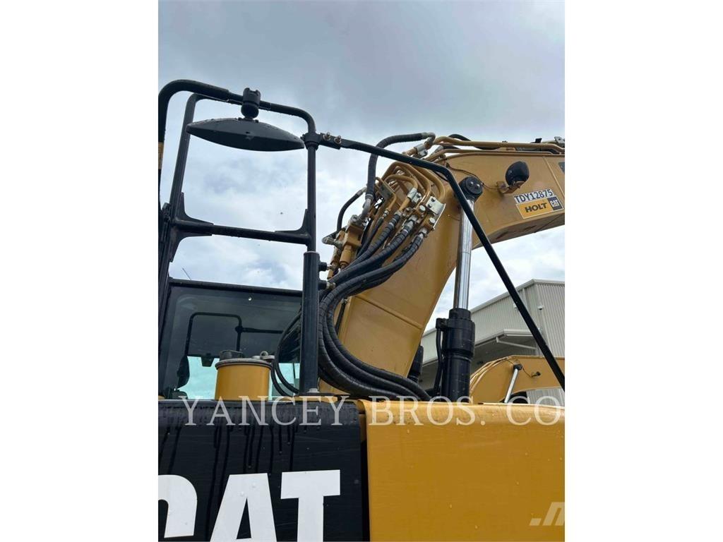 CAT 315FLCR Гусеничні екскаватори