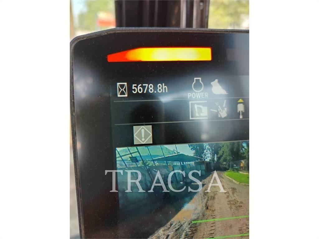 CAT 320 Гусеничні екскаватори