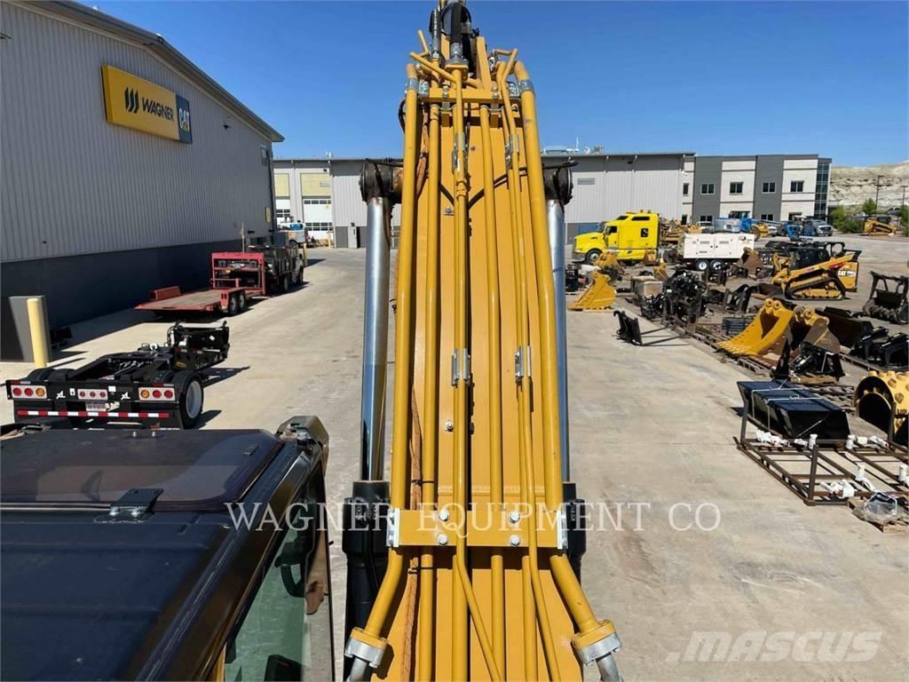 CAT 320 Гусеничні екскаватори