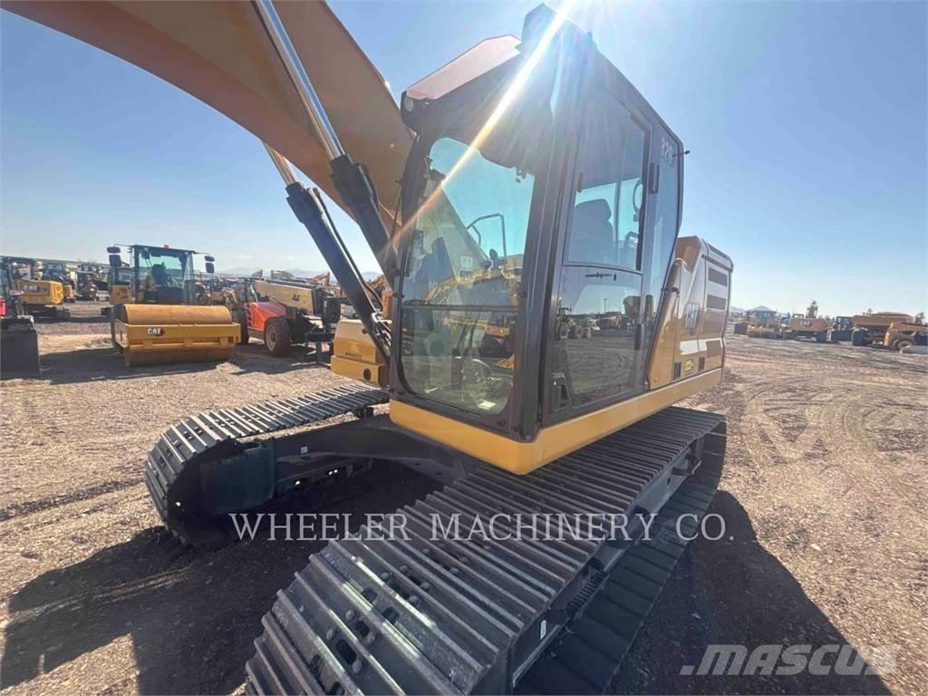 CAT 320 Гусеничні екскаватори