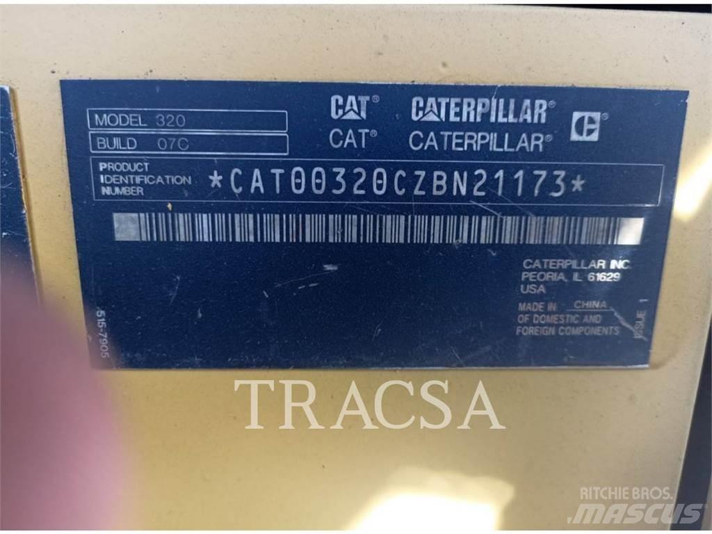 CAT 320 Гусеничні екскаватори