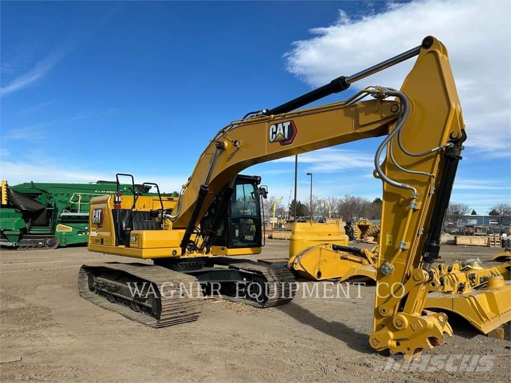 CAT 320 Гусеничні екскаватори