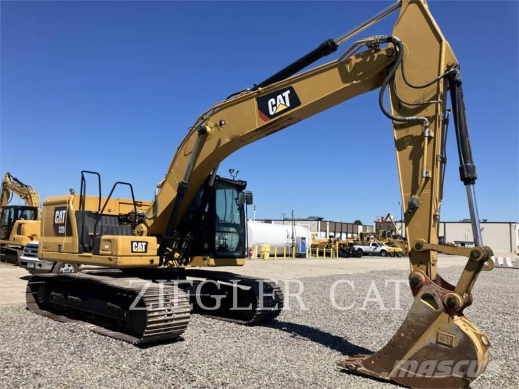 CAT 320 Гусеничні екскаватори