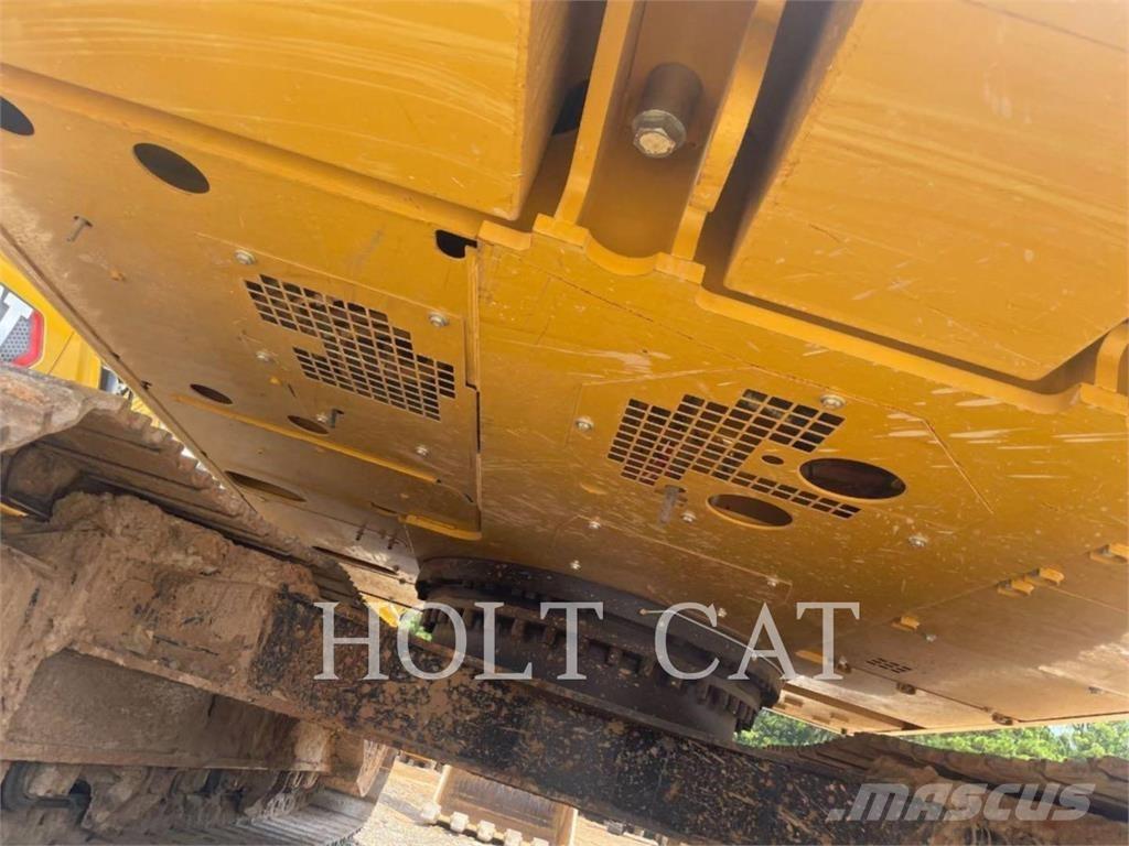 CAT 320 Гусеничні екскаватори