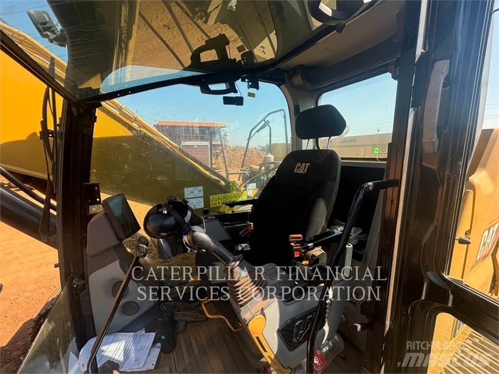 CAT 320-07 Гусеничні екскаватори