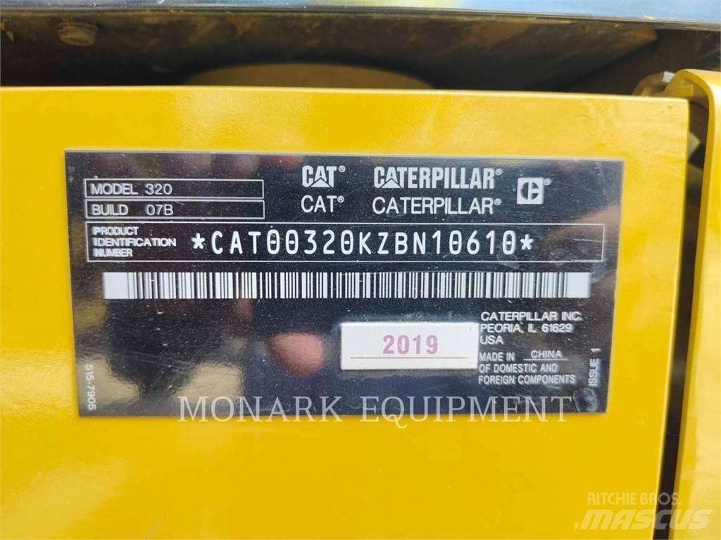CAT 320-07 Гусеничні екскаватори