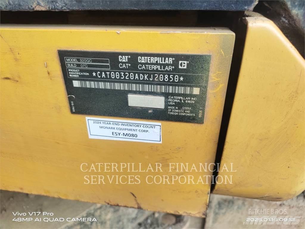 CAT 320-07GC Гусеничні екскаватори