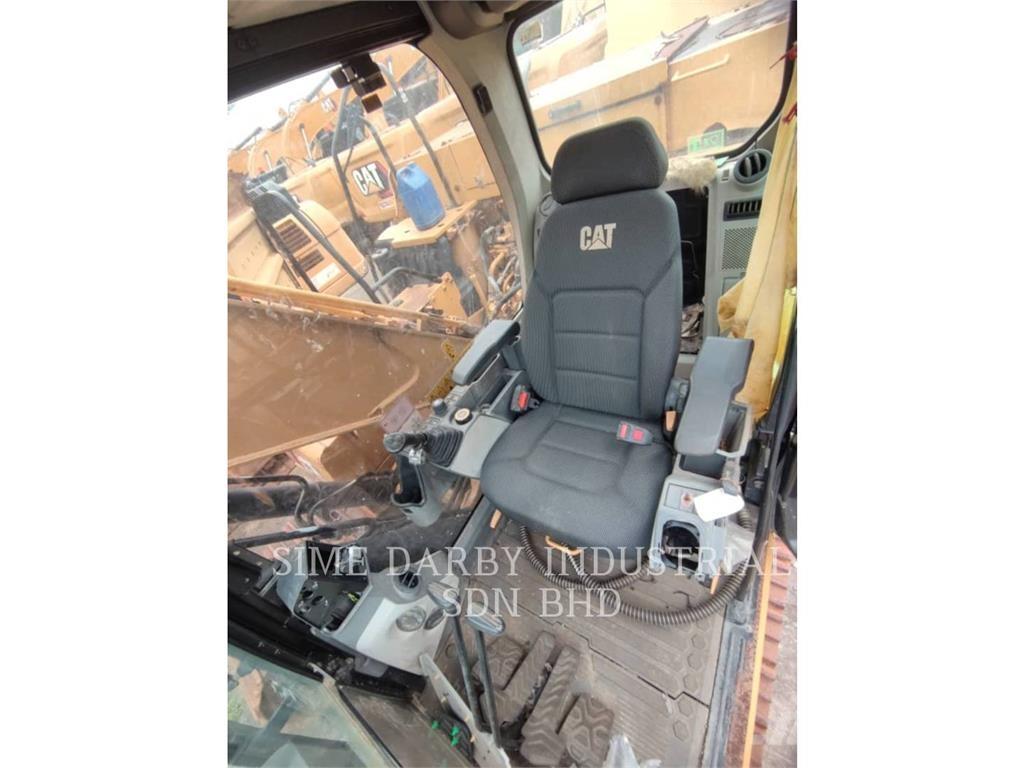 CAT 320-07GC Гусеничні екскаватори