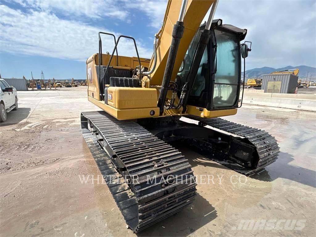 CAT 320 CF Гусеничні екскаватори