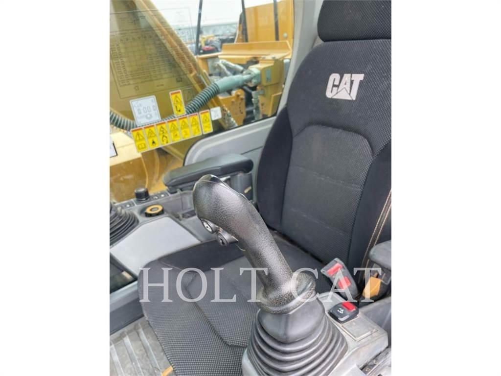 CAT 320 TC Гусеничні екскаватори