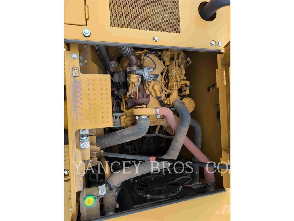 CAT 32007GC Гусеничні екскаватори