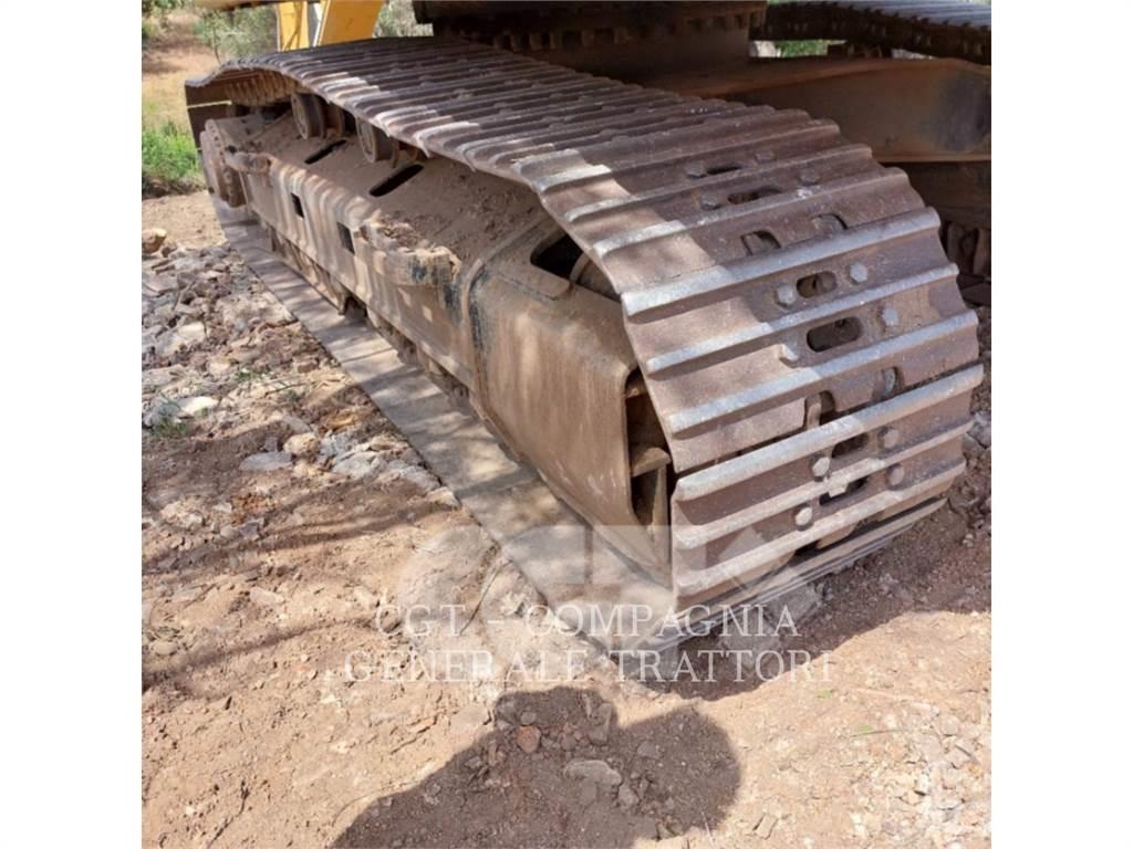 CAT 320CS Гусеничні екскаватори