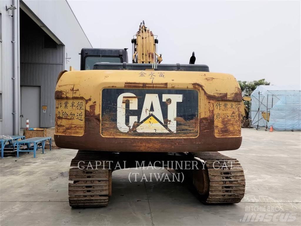 CAT 320D Гусеничні екскаватори