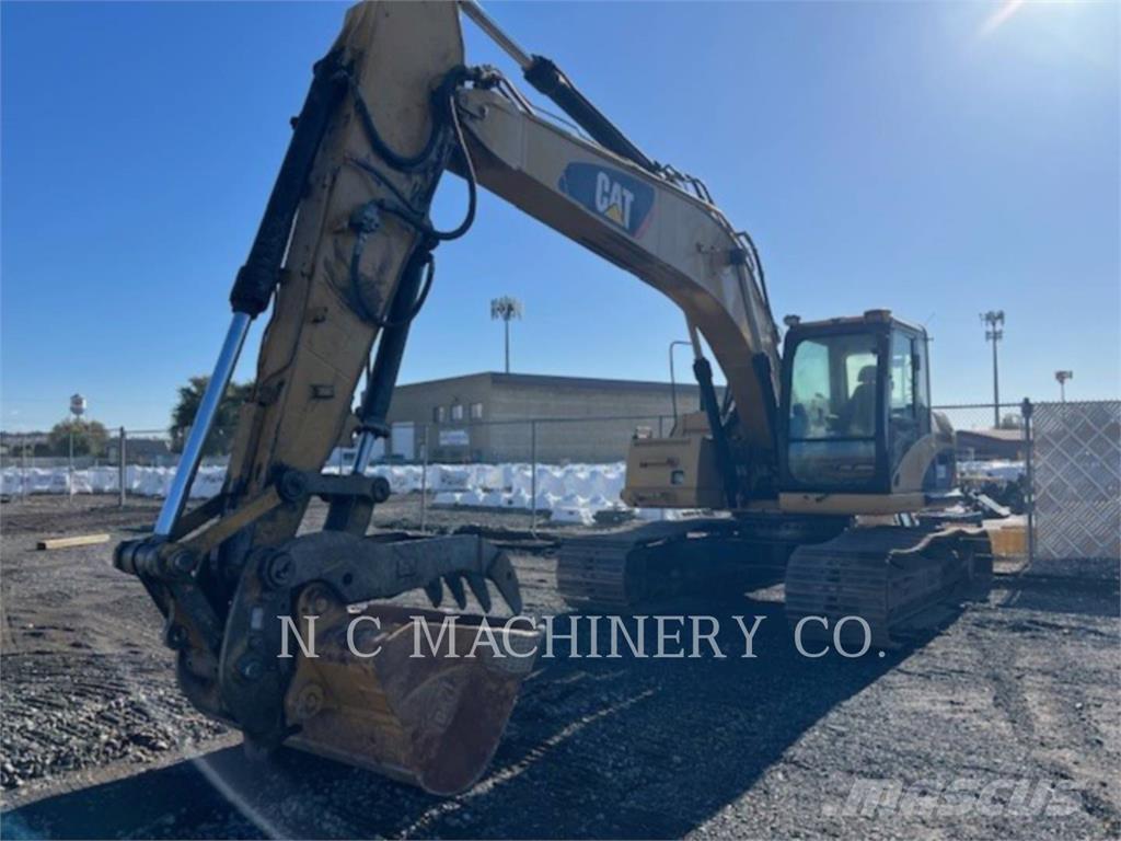 CAT 320D LRR Гусеничні екскаватори