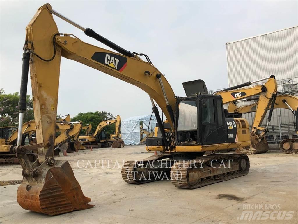 CAT 320D2 Гусеничні екскаватори