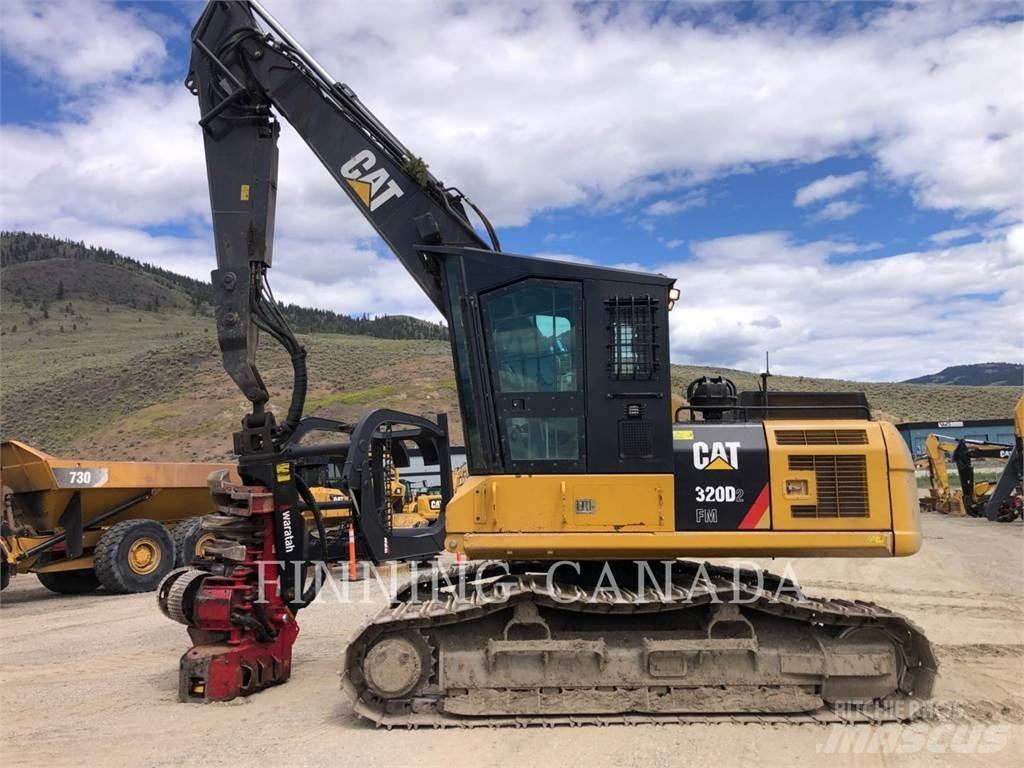 CAT 320D2 FM Екскаватори
