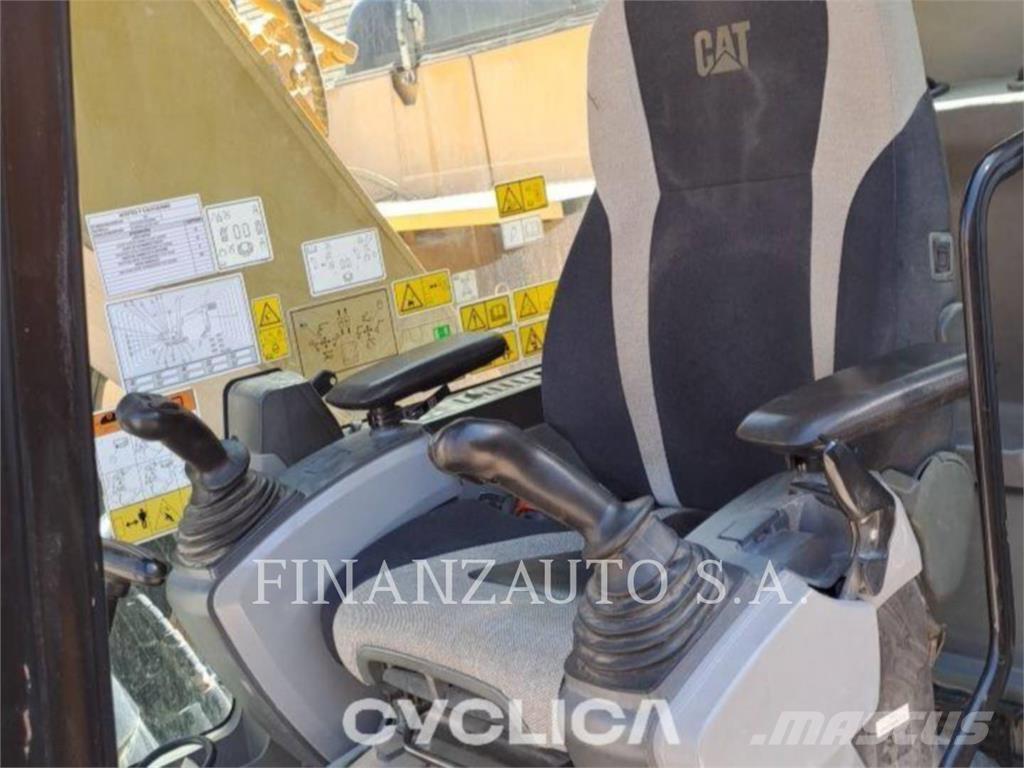 CAT 320EL IHC LANE 1 Гусеничні екскаватори