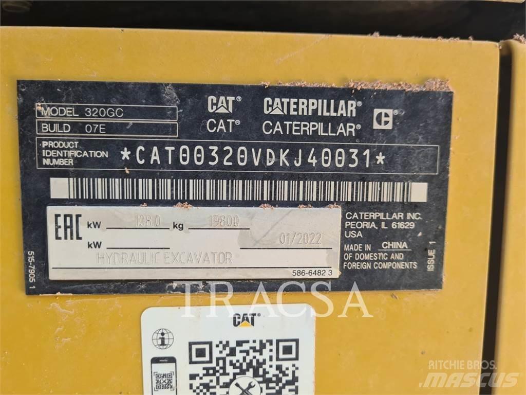 CAT 320GC Гусеничні екскаватори