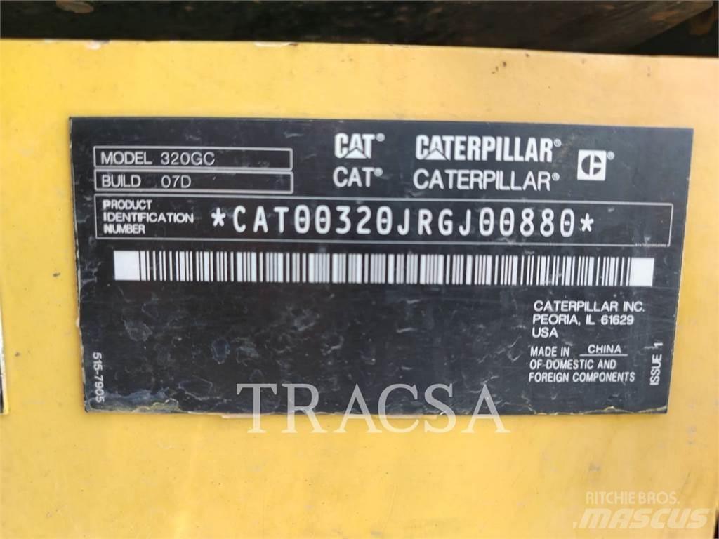 CAT 320GC Гусеничні екскаватори
