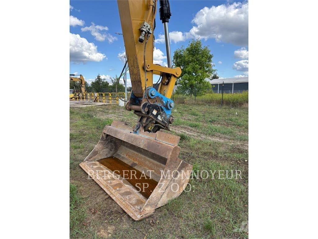CAT 320GC Гусеничні екскаватори