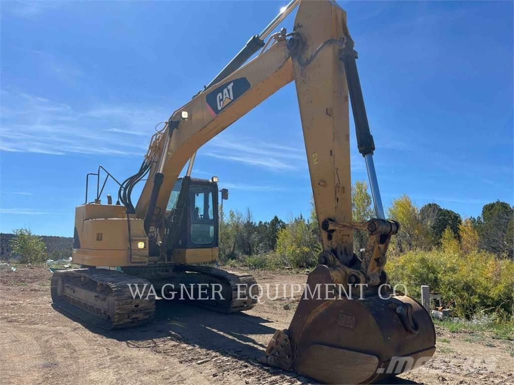 CAT 321DL TCIR Гусеничні екскаватори