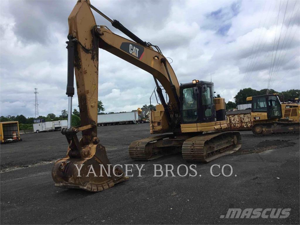 CAT 321DLCR Гусеничні екскаватори