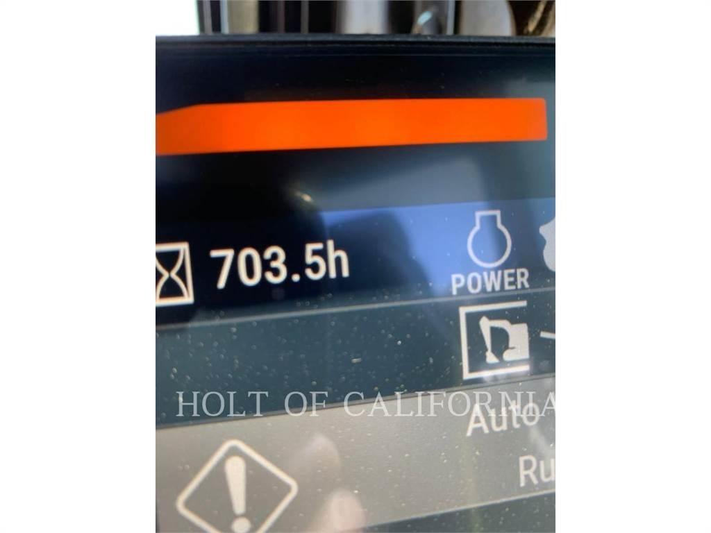 CAT 323 Гусеничні екскаватори