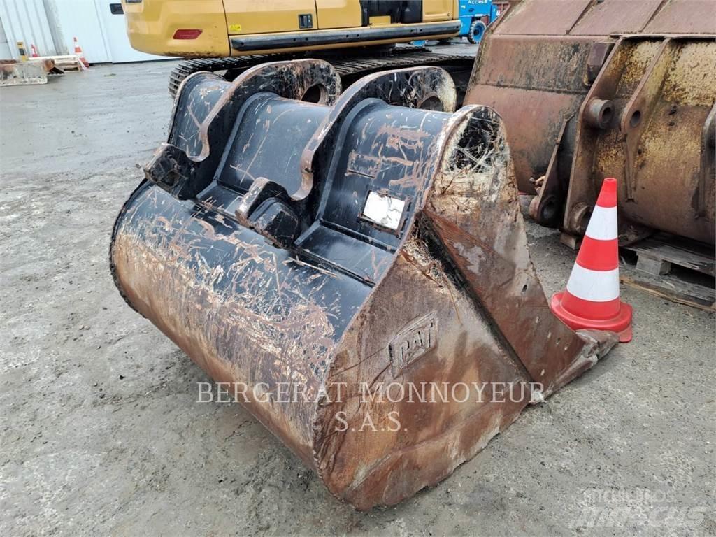 CAT 323 Гусеничні екскаватори