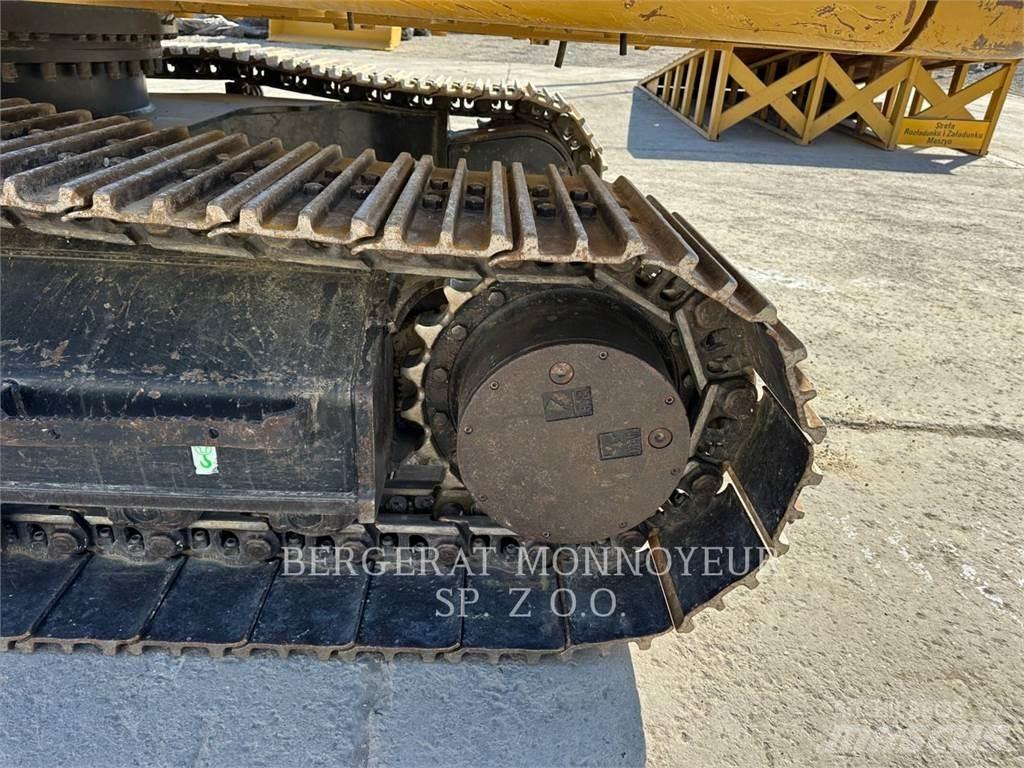 CAT 323 Гусеничні екскаватори