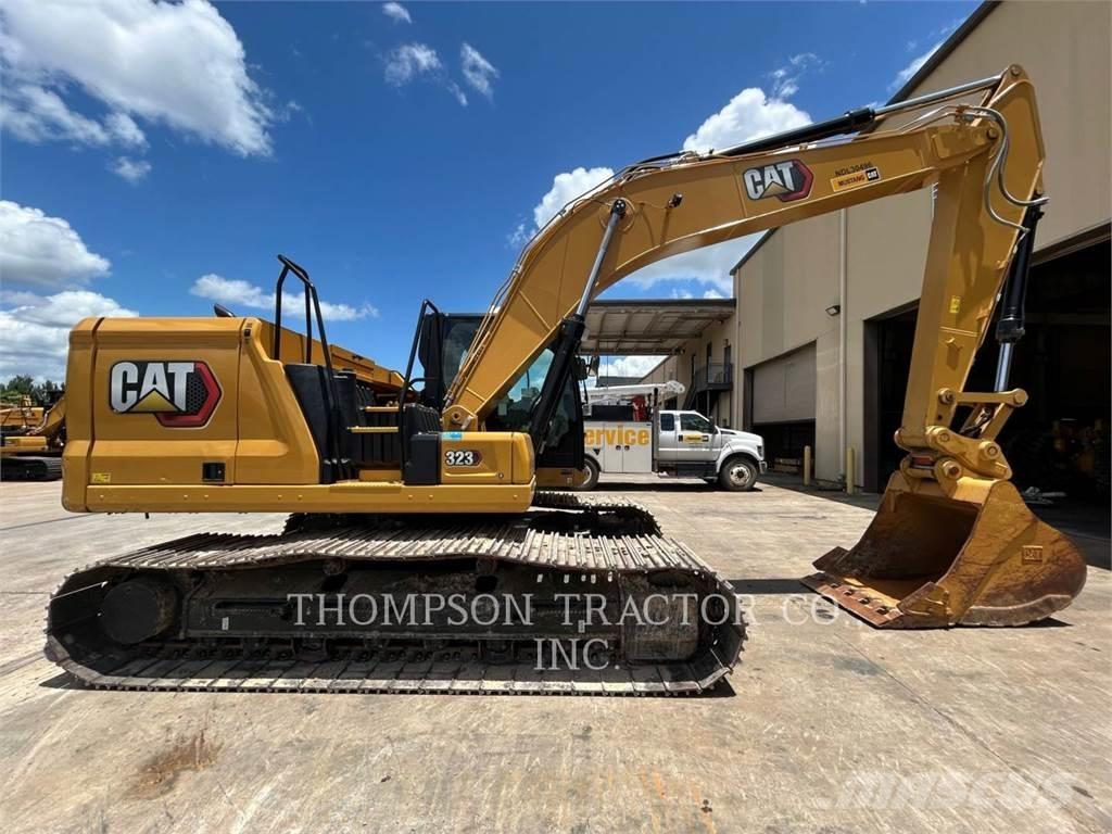 CAT 323 Гусеничні екскаватори