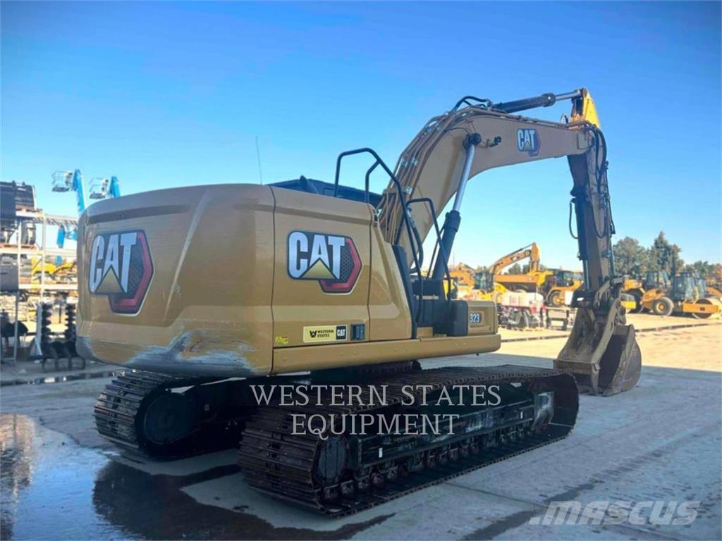 CAT 323 Гусеничні екскаватори